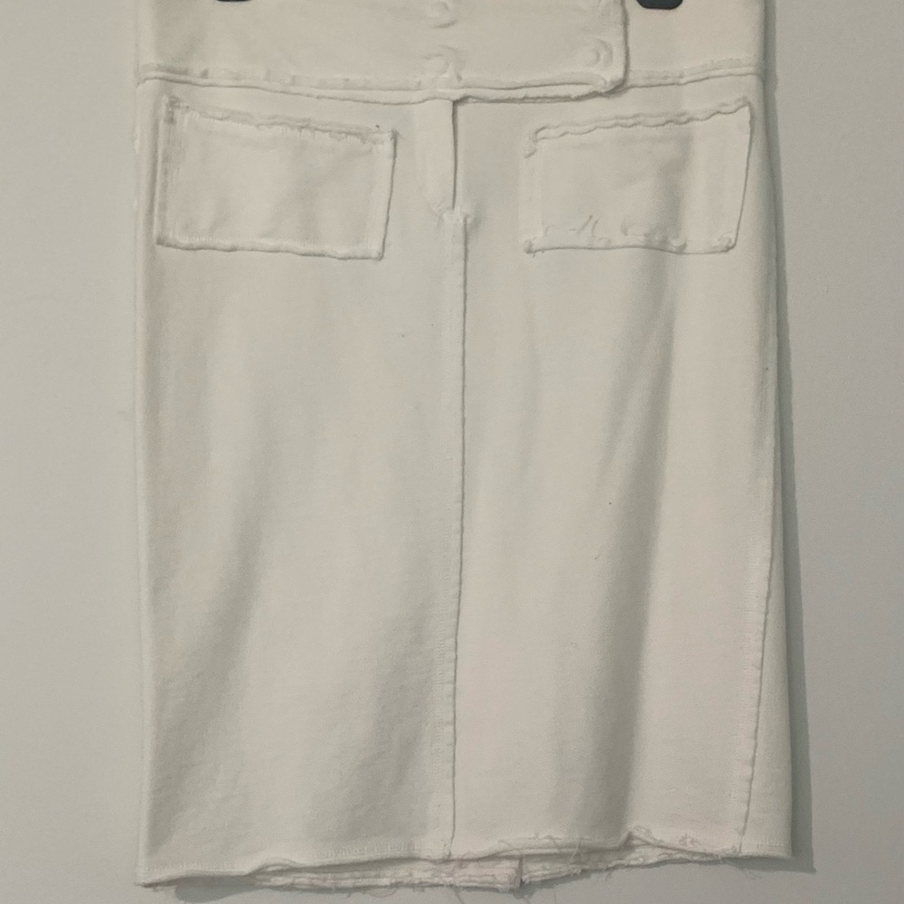 DEX | Distressed Ivory Pencil Skirt